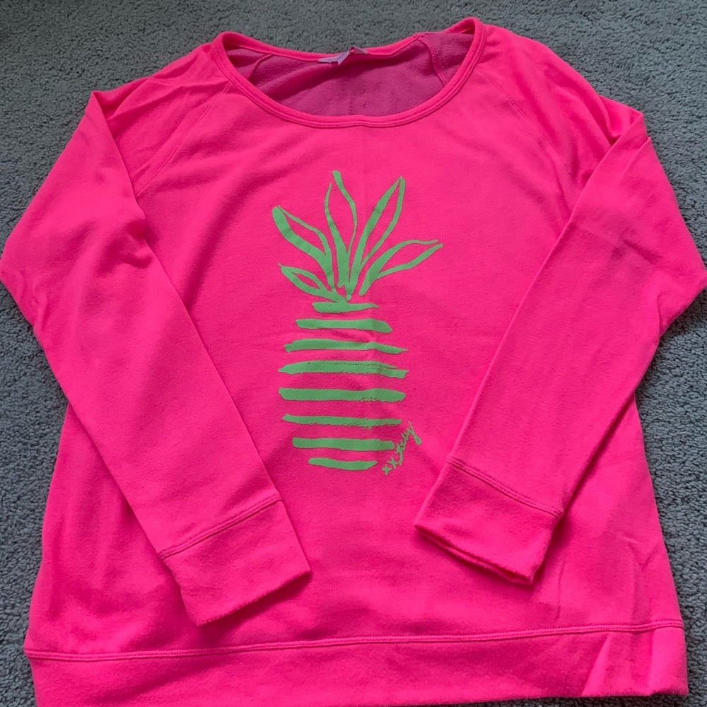 Lilly Pulitzer Pink Crew Neck Sweater with Green Pineapple